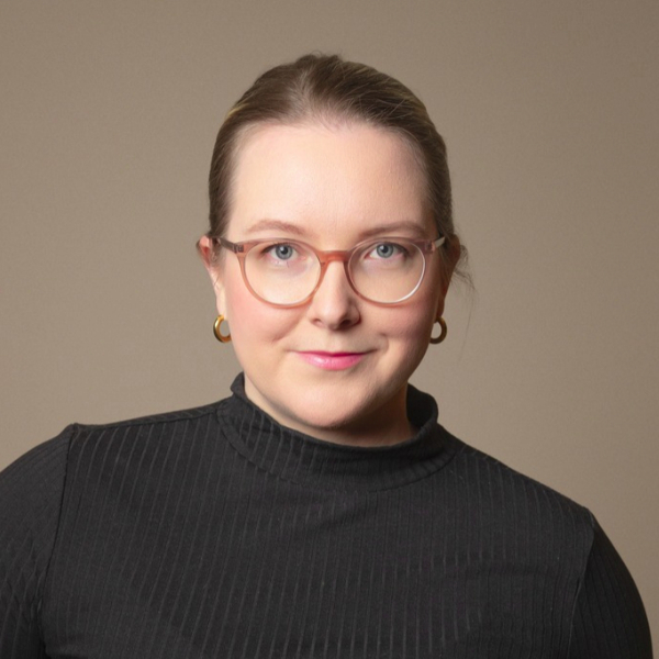 medikaisla-sanni-alanen-600x600-1